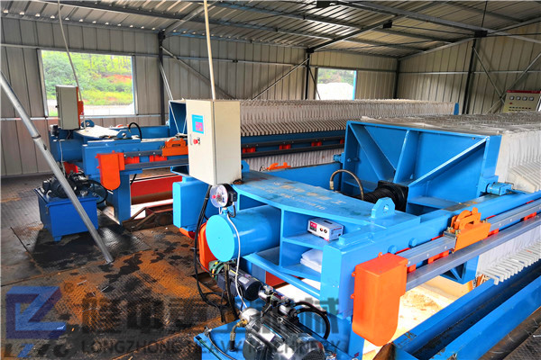 污泥壓濾機種類多，全套設備有哪些？