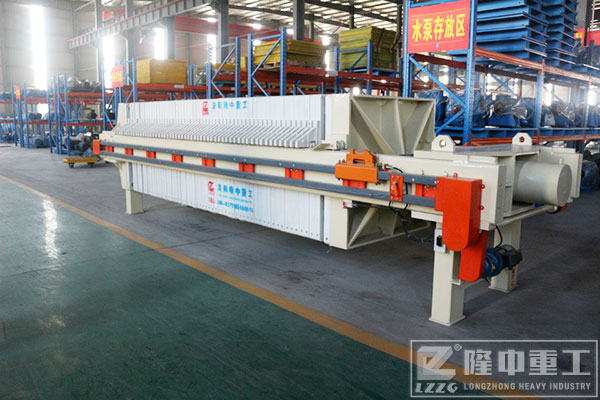 2020洗砂行業洛陽隆中持續發熱，成就硬核污泥廂式壓濾機